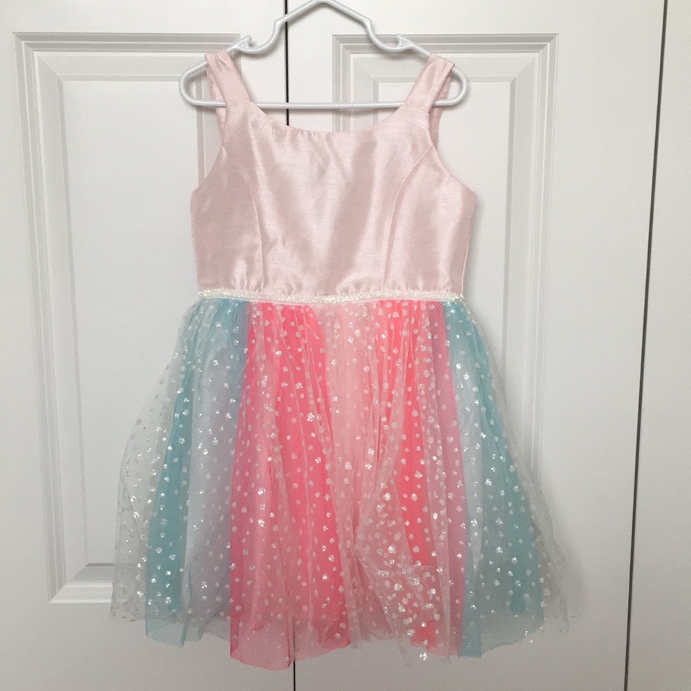 Cat and Jack Girls glittery dress